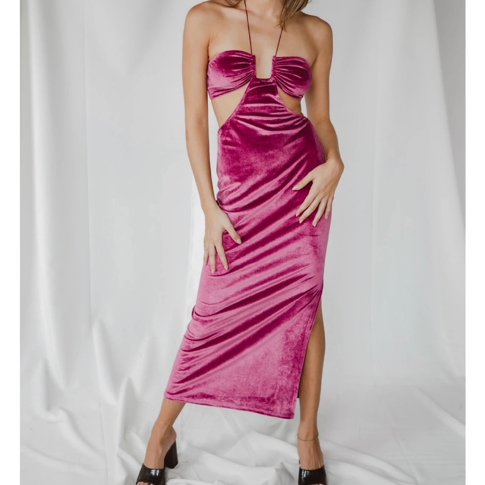 Elegant Pink Velvet Strapless Dress